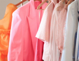 10 combinações de cores para sair do preto e branco