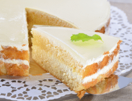 Bolo de iogurte fofinho e fácil: pronto em 40 minutos