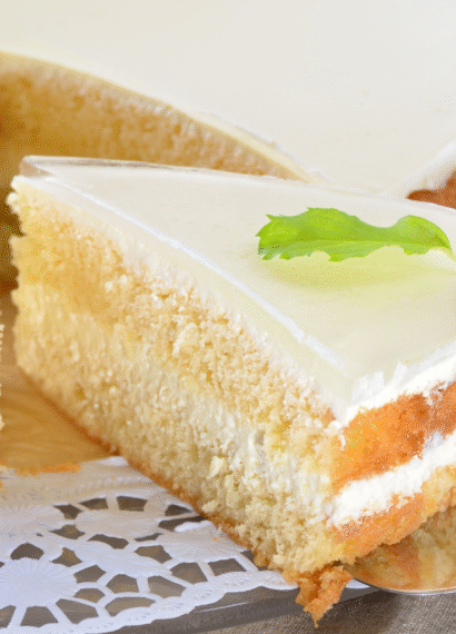 Bolo de iogurte fofinho e fácil: pronto em 40 minutos